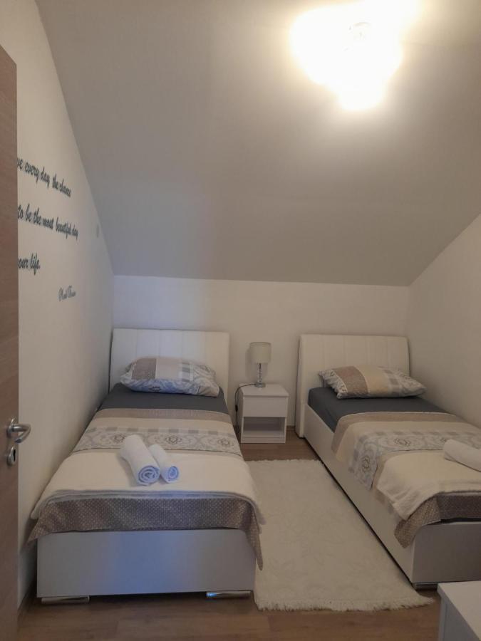 Apartment Bicanic Vir Exterior foto